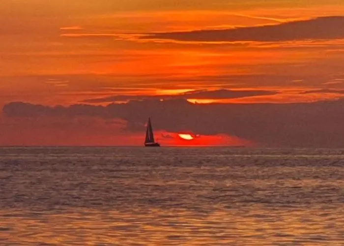 Sea View Slavia 米兹多洛杰